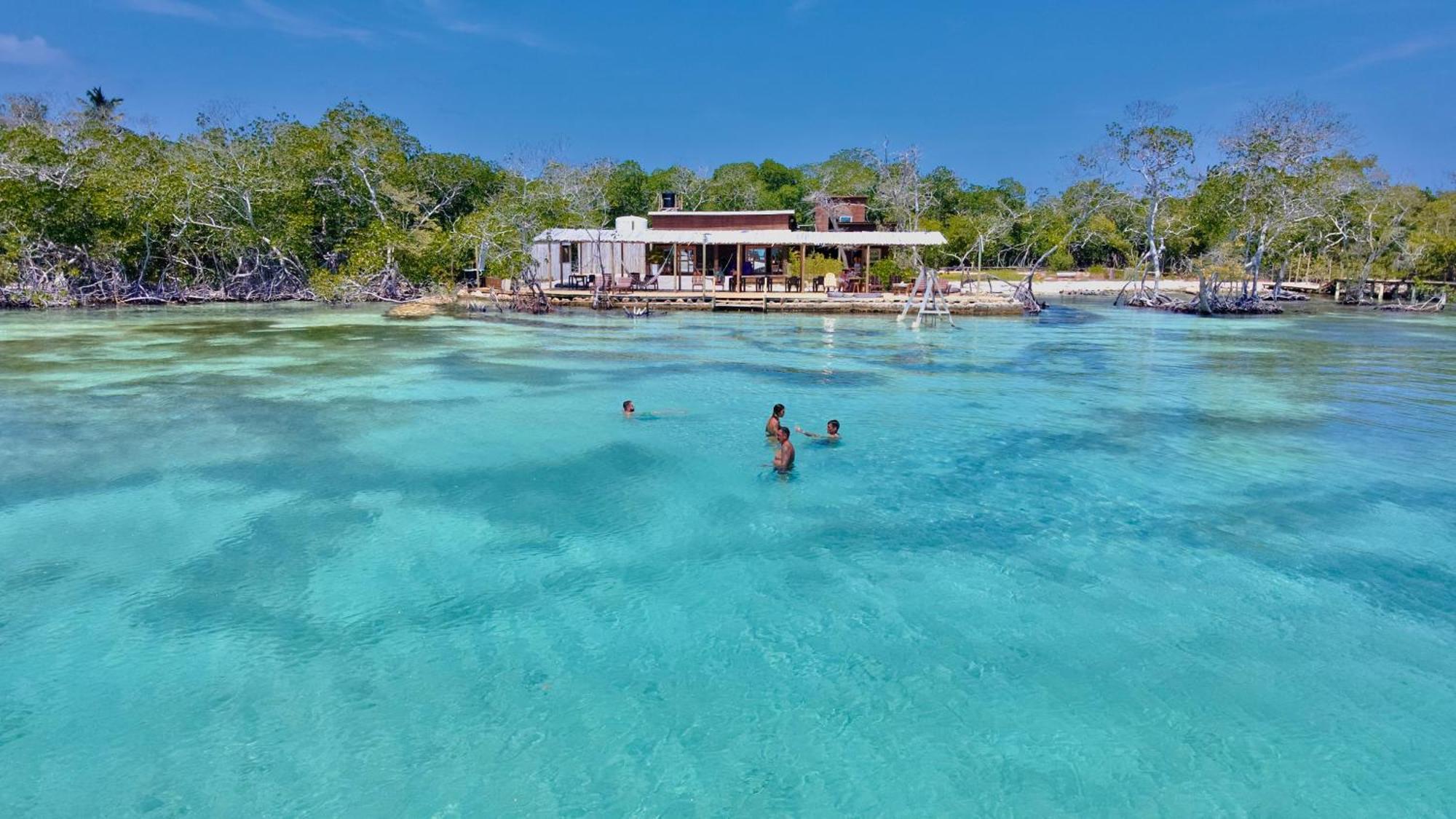 Medusa Hostel Isla Tintipan Tintipan Island Bagian luar foto