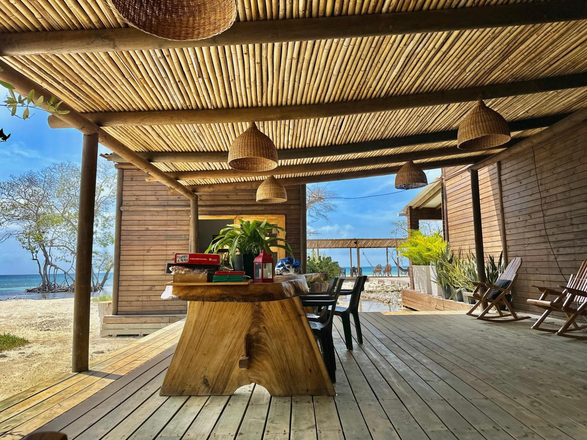Medusa Hostel Isla Tintipan Tintipan Island Bagian luar foto